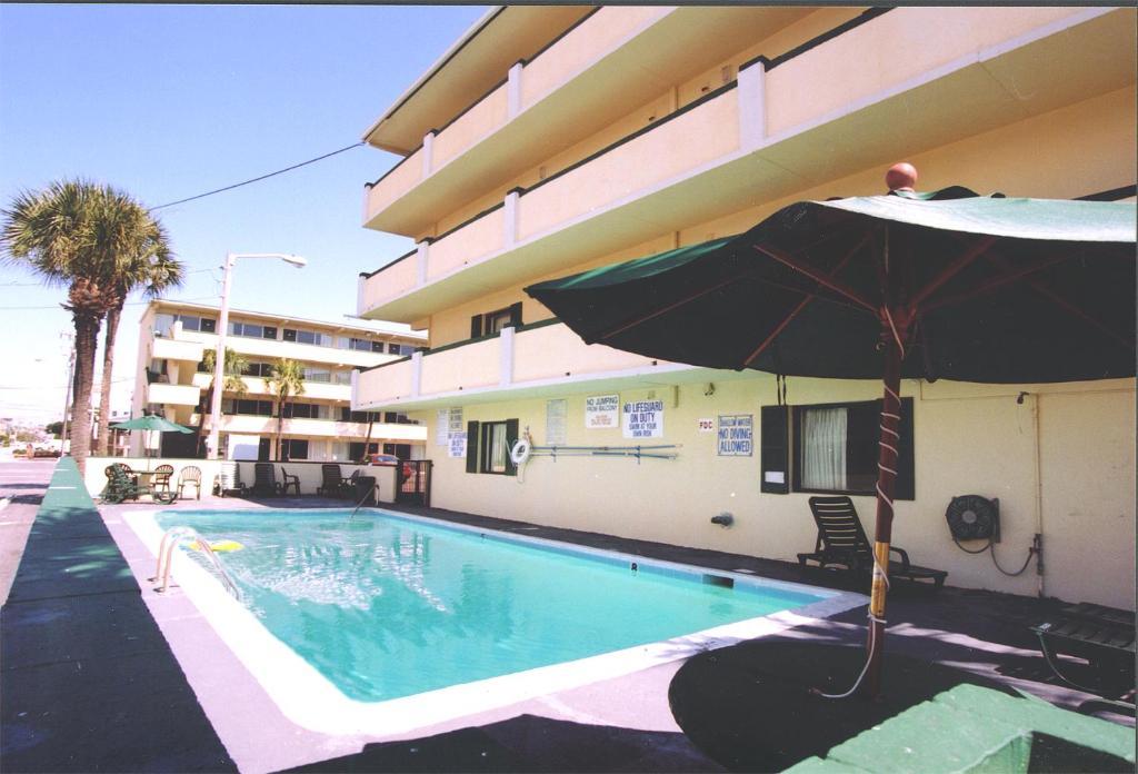 Happy Holiday Motel Myrtle Beach Buitenkant foto
